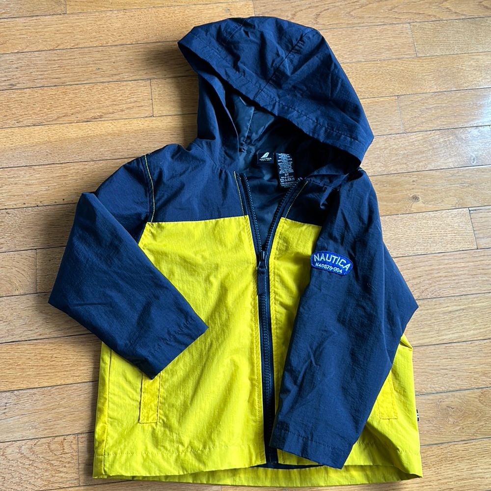 Nautica light weight rain resistant jacket